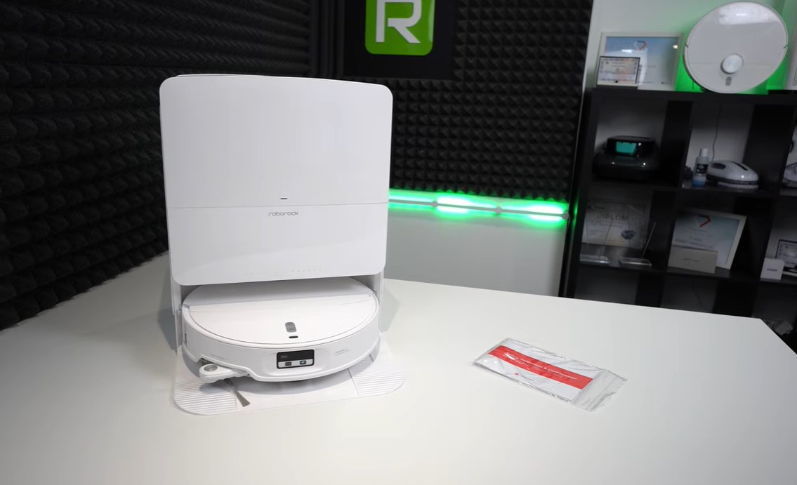 Videós értékelés lejátszása: Roborock Q Revo Edge 2 Pro
