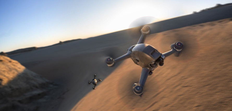 A DJI FPV Combo drónnal élvezni fogja a biztonságos repülést.